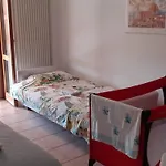 Privata In Con Ingresso Indipendente E Grande Giardino