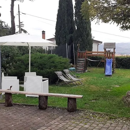 Privata In Con Ingresso Indipendente E Grande Giardino Affittacamere