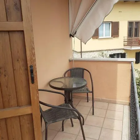 Privata In Con Ingresso Indipendente E Grande Giardino بيت ضيافة *
