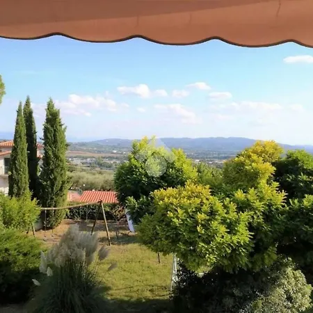 Privata In Con Ingresso Indipendente E Grande Giardino